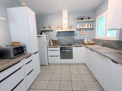 /international/fr/saint-denis-de-pile-aquitaine-310108405553/