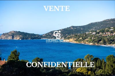 /international/fr/rayol-canadel-sur-mer-provence-alpes-cote-d-azur-310104508414/