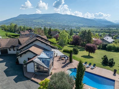 /international/fr/vetraz-monthoux-hh-15779572-vetraz-monthoux-rhone-310100955867/