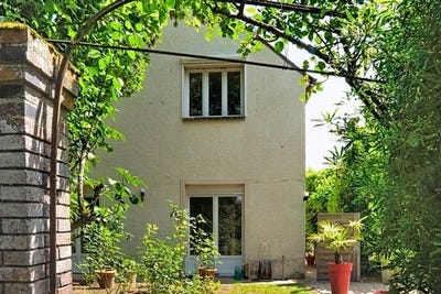/international/fr/etigny-burgundy-310108811820/