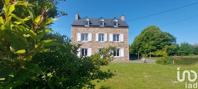/international/fr/lamballe-brittany-310099846907/