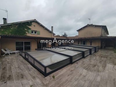 /international/fr/les-eglisottes-et-chalaures-aquitaine-310100176624/