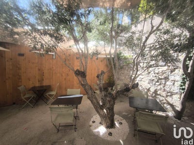 /international/fr/l-hospitalet-provence-alpes-cote-d-azur-310102511788/