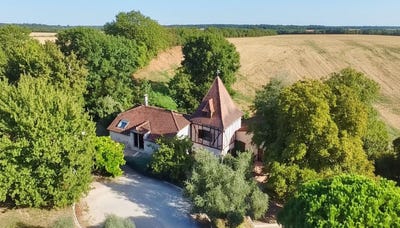 /international/fr/laroque-timbaut-aquitaine-310110113883/