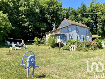 /international/fr/montsauche-les-settons-burgundy-310100785924/