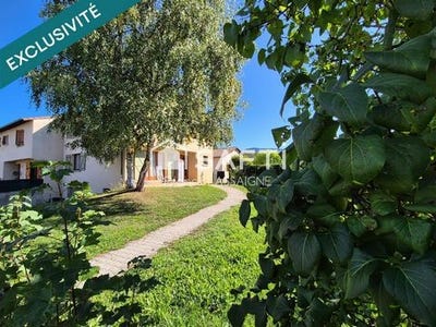 /international/fr/ambert-auvergne-310102783650/
