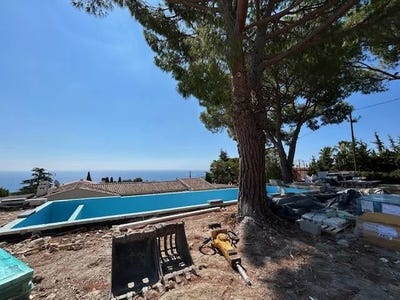 /international/fr/roquebrune-cap-martin-hh-15869094-roquebrune-cap-martin-provence-alpes-cote-d-azur-310101205141/?lang=en