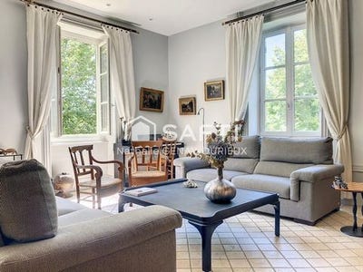 /international/fr/charbonnieres-les-bains-rhone-310098768435/