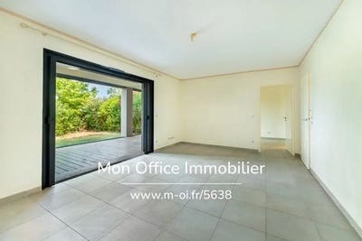 /international/fr/aix-en-provence-provence-alpes-cote-d-azur-310101377766/?lang=en