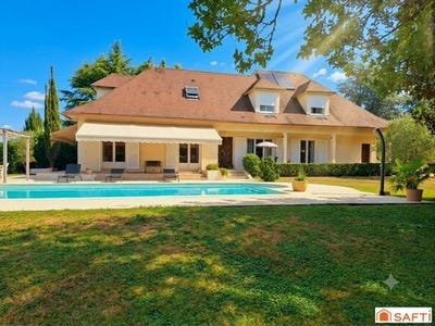 /international/fr/navarrenx-aquitaine-310109205522/