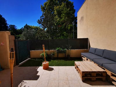 /international/fr/avignon-provence-alpes-cote-d-azur-310109023203/