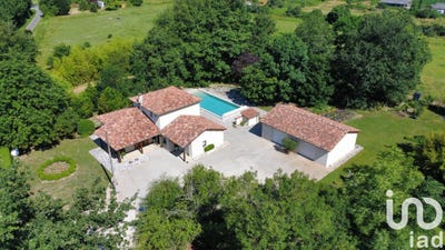 /international/fr/negrepelisse-midi-pyrenees-310099354276/