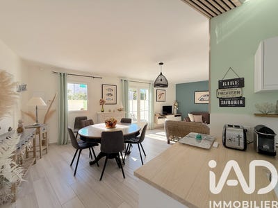 /international/fr/saint-clement-des-baleines-charente-310106799122/