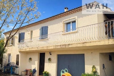 /international/fr/milhaud-languedoc-roussillon-310106295493/