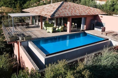 /international/fr/ste-lucie-de-porto-vecchio-corsica-310097780638/