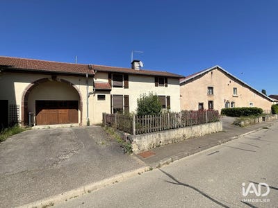 /international/fr/polaincourt-et-clairefontaine-franche-comte-310105369499/
