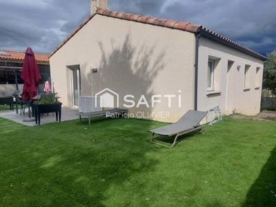 /international/fr/le-pouget-languedoc-roussillon-310104844791/
