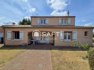 /international/fr/lucon-pays-de-la-loire-310101387537/?lang=en