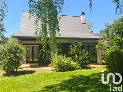 /international/fr/lescar-aquitaine-310099425551/