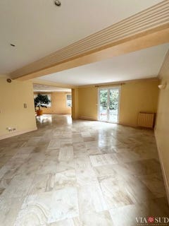 /international/fr/beziers-languedoc-roussillon-310098975274/