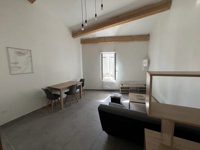 /international/fr/montelimar-rhone-310098875628/