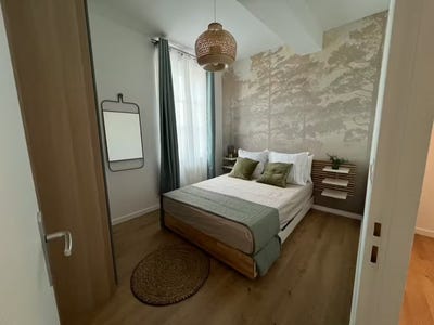 /international/fr/montee-saint-barthelemy-lyon-rhone-310104203743/