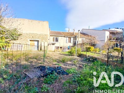 /international/fr/azille-languedoc-roussillon-310104286425/
