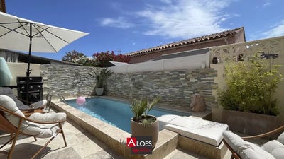 /international/fr/aigues-mortes-languedoc-roussillon-310108648030/