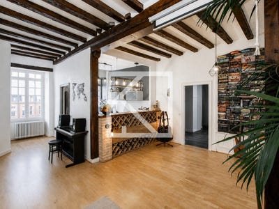 /international/fr/angers-pays-de-la-loire-310109022663/