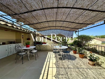 /international/fr/rochefort-du-gard-languedoc-roussillon-310108248508/