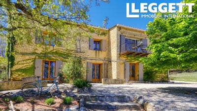 /international/fr/murs-provence-alpes-cote-d-azur-310098795513/?lang=zh-tw