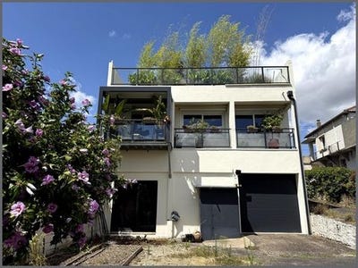 /international/fr/saint-pierre-des-corps-centre-val-de-loire-310119484327/