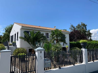 /international/fr/archingeay-charente-310104474922/