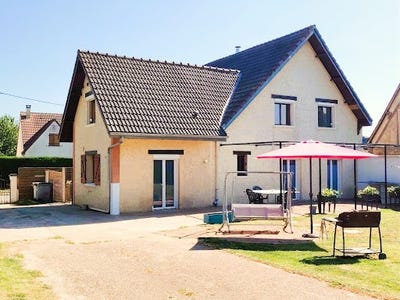 /international/fr/illiers-combray-centre-val-de-loire-310100954967/?lang=zh-tw