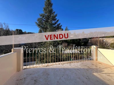 /international/fr/apt-provence-alpes-cote-d-azur-310099002035/