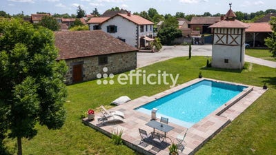 /international/fr/maringues-auvergne-310108790141/