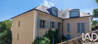 /international/fr/blois-centre-val-de-loire-310108508233/