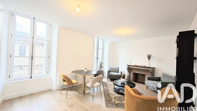 /international/fr/poitiers-charente-310104567986/