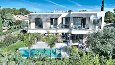/international/fr/saint-raphael-provence-alpes-cote-d-azur-310101419017/?lang=en