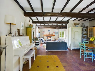 /international/fr/les-angles-languedoc-roussillon-310108831635/?lang=id