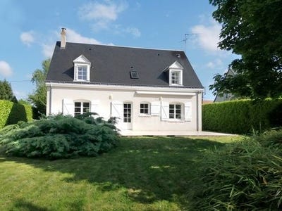 /international/fr/st-cyr-sur-loire-centre-val-de-loire-310099349408/
