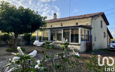 /international/fr/pouillac-charente-310106426444/