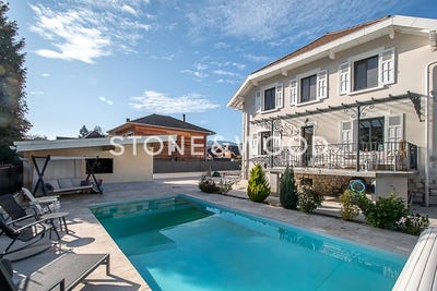 /international/fr/annecy-le-vieux-rhone-310107301342/