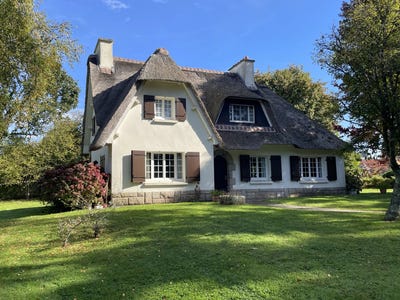 /international/fr/la-forest-landerneau-brittany-310103045218/