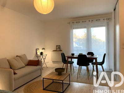 /international/fr/blois-centre-val-de-loire-310102436026/