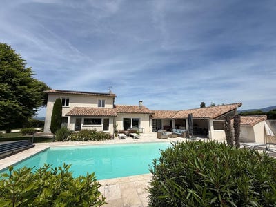 /international/fr/chatuzange-le-goubet-rhone-310108526843/