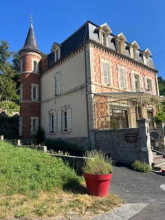 /international/fr/evaux-les-bains-limousin-310101182081/