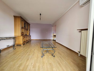 /international/fr/pontault-combault-ile-de-france-310108843472/