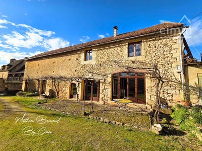 /international/fr/montignac-lascaux-aquitaine-310105811840/