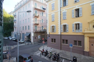 /international/fr/ajaccio-corsica-120083721436/